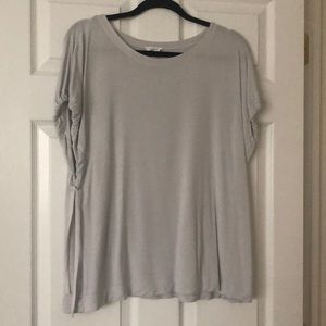 Woman’s loungewear top, adjustable short sleeves